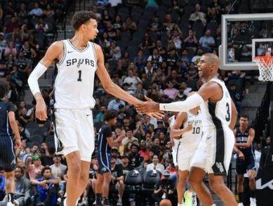 1728533102460028867.png 微信截图_20241010120436.png