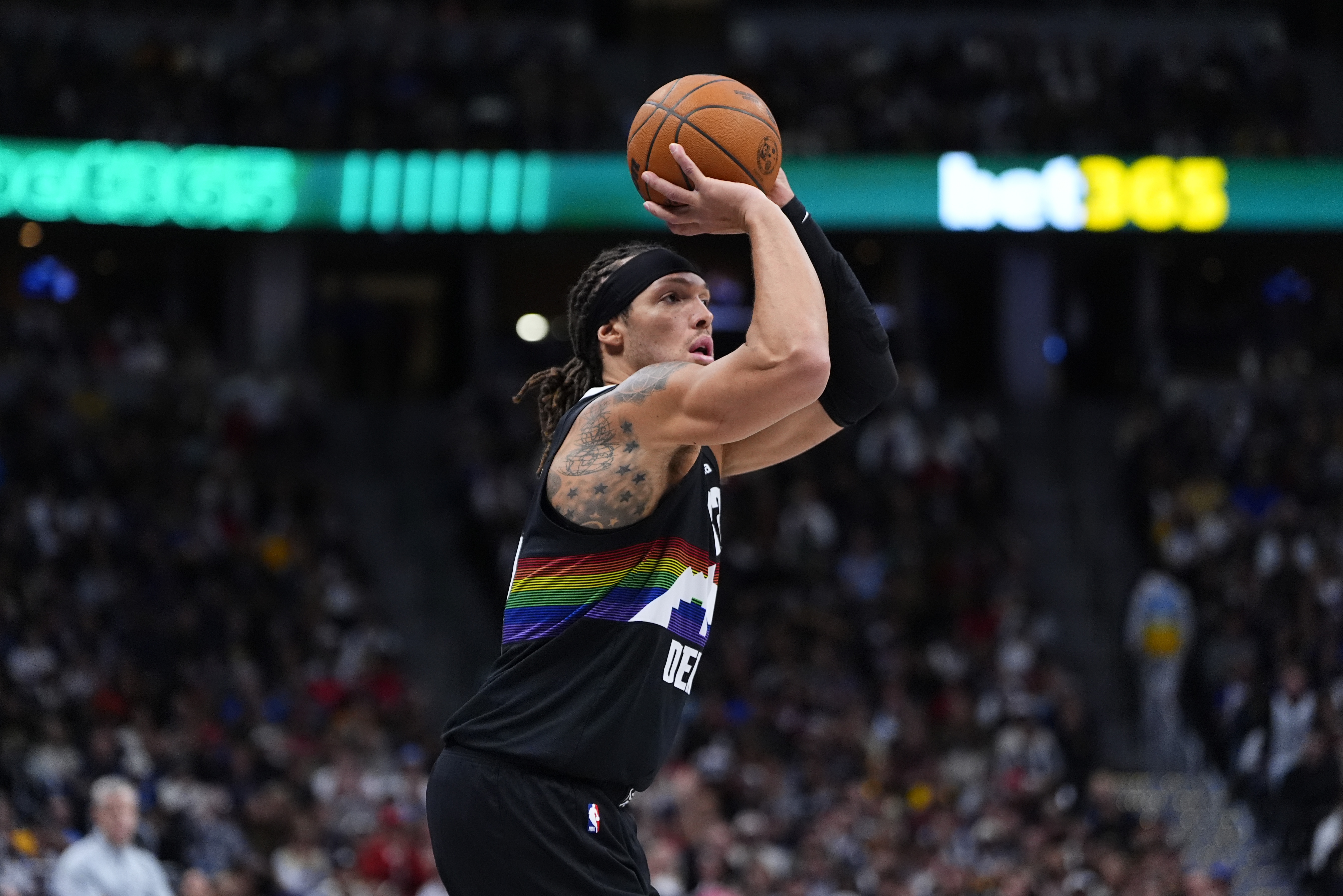 星空体育官方入口-掘金官方：阿隆·戈登腿筋受伤 本场提前退赛&amp;不会回归